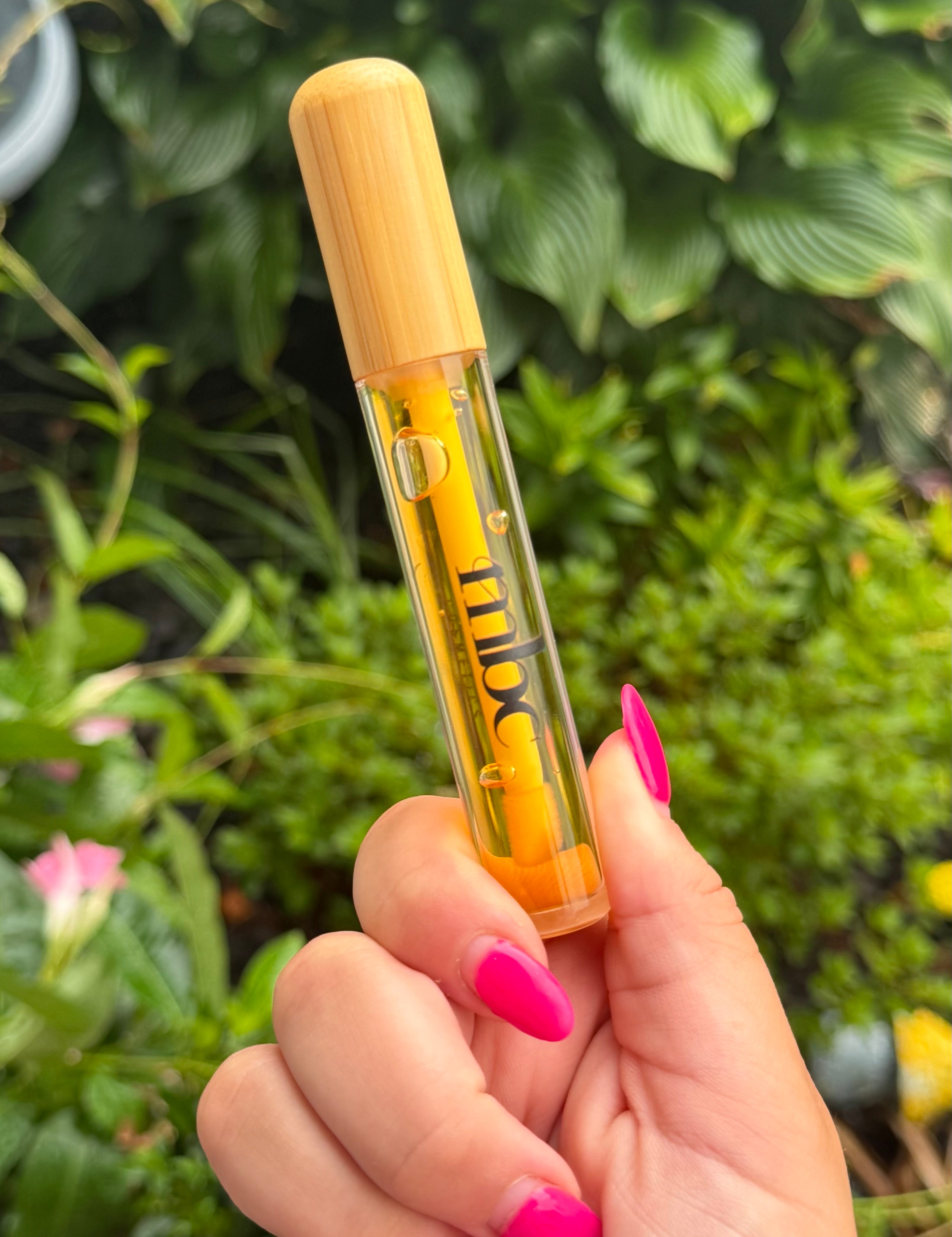 Natural Plumping lip oils