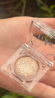 Luxe Pearl shadow