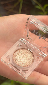 Luxe Pearl shadow
